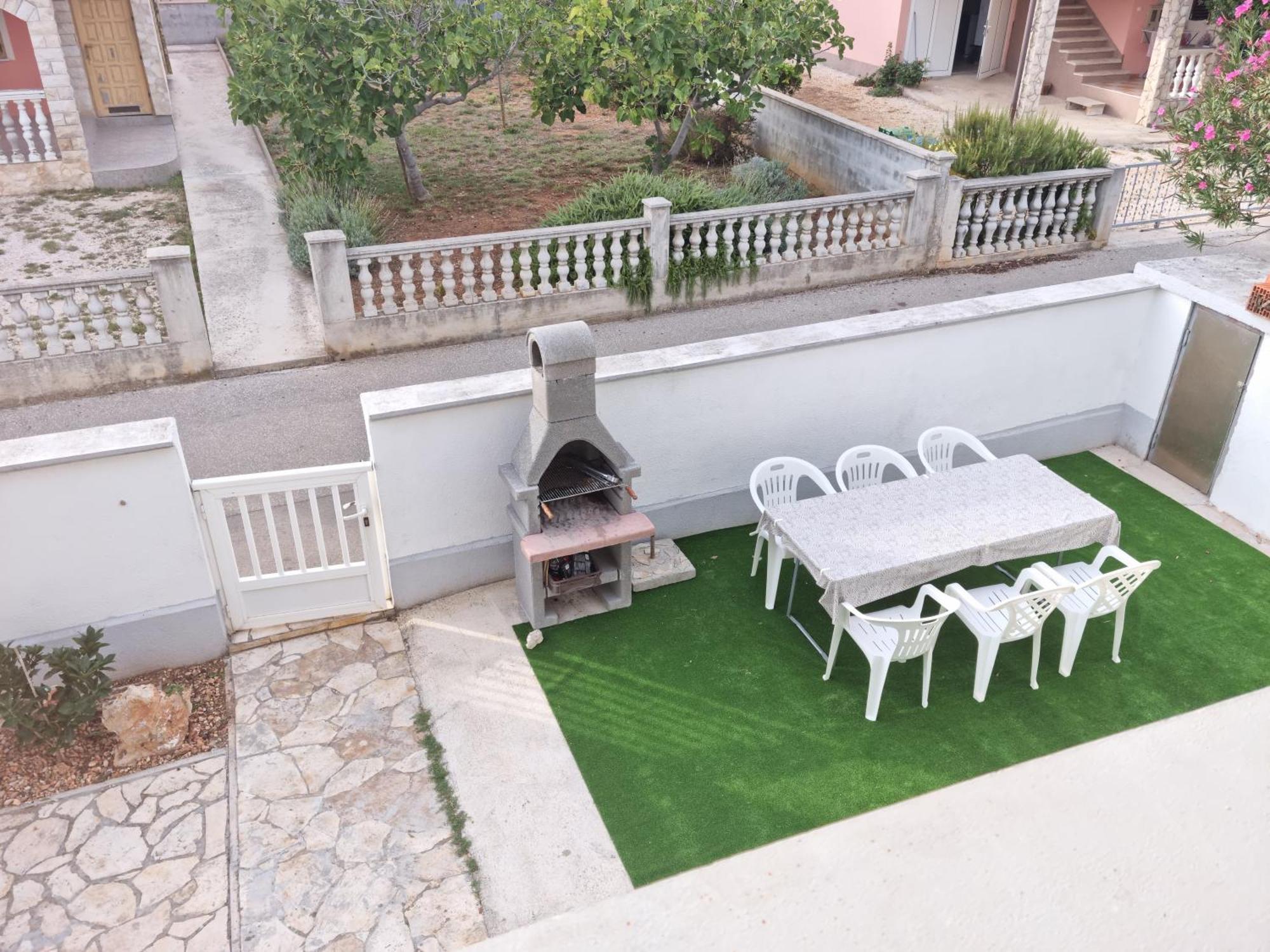 Emi 1 Apartment Vir Exterior foto